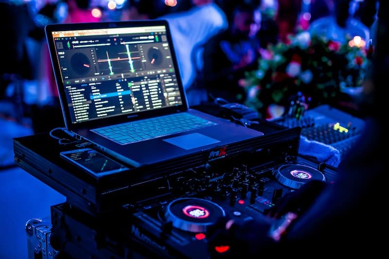 KwaZulu-Natal Wedding DJs